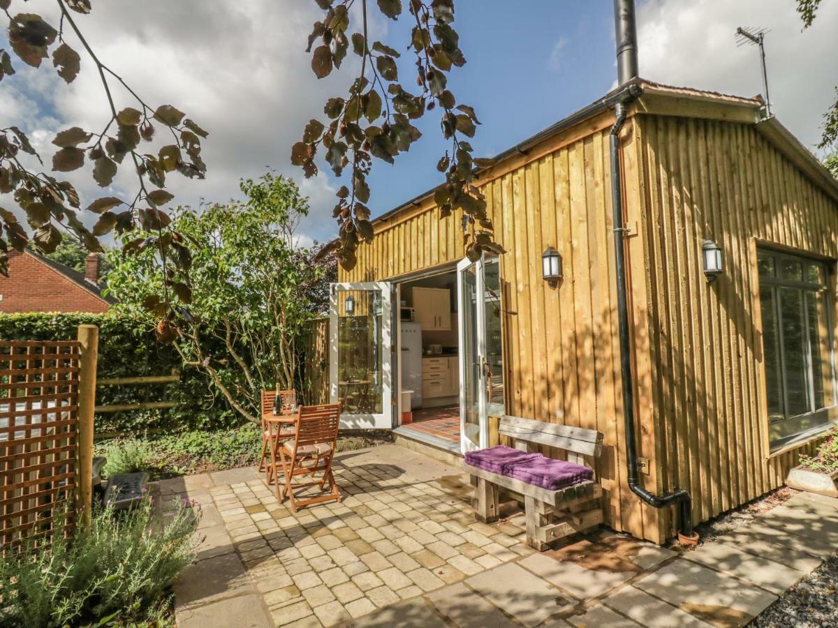 Hen House View Villa Rugeley Exterior photo